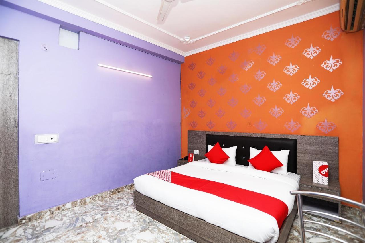 מטורה Oyo 14543 Royal Palace And Banquets מראה חיצוני תמונה