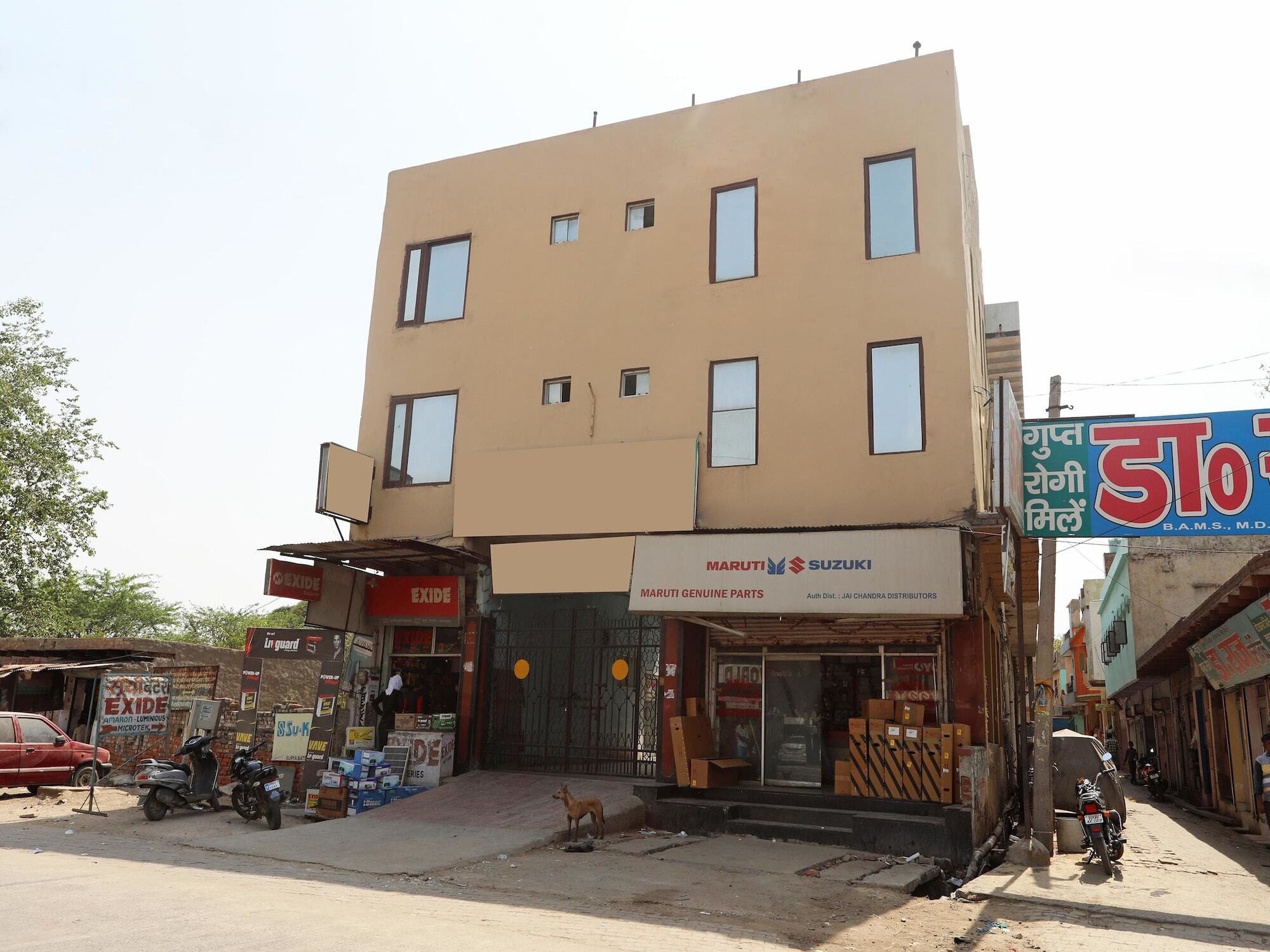 מטורה Oyo 14543 Royal Palace And Banquets מראה חיצוני תמונה